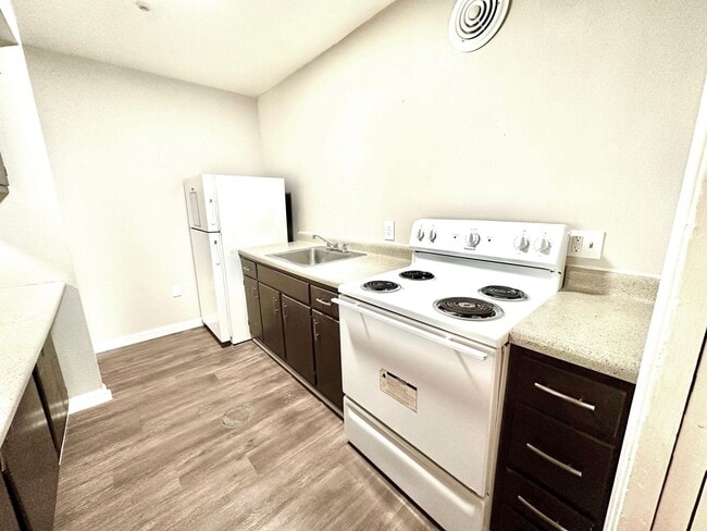 The Palms Apartments