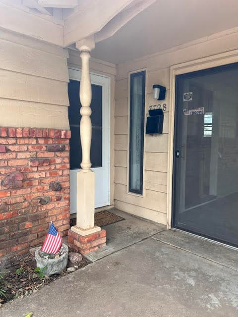 Photo - 7728 NW 30th St