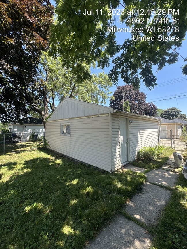 Photo - 4508 N 74th St