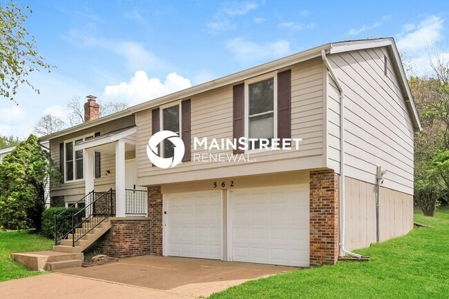3 Bedroom Pet-Friendly Home in FENTON, MO with Main Street Renewal