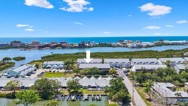 Photo - 9479 Tara Cay Ct