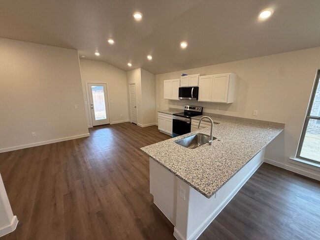 Photo - 1317 N Chicago Ave