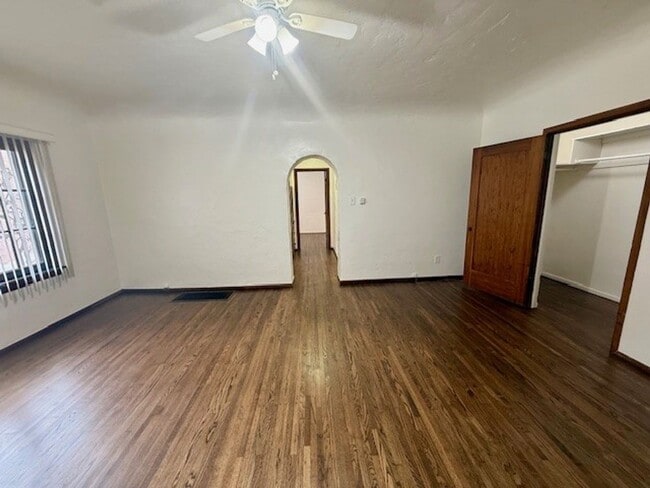 Photo - 1844 E 5th St.