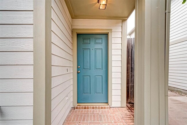 Photo - 1718 Redwing Cove Dr