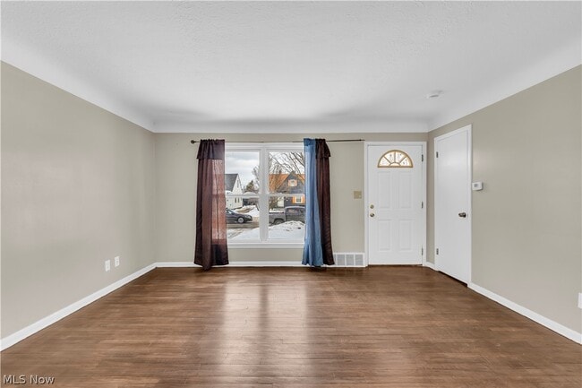 Photo - 12918 Eastwood Blvd