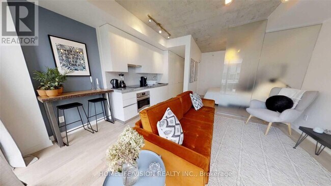 Photo - 629 King St W Unit 621