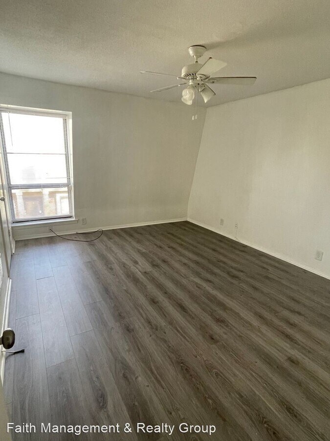 Photo - 2 br, 1.5 bath House - 6637 Poplar Woods C...