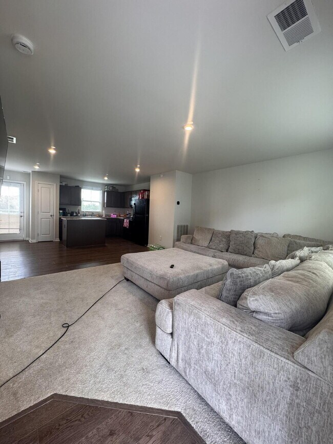 Photo - Charming 3-Bed, 2.5-Bath Home in Woodruff ...