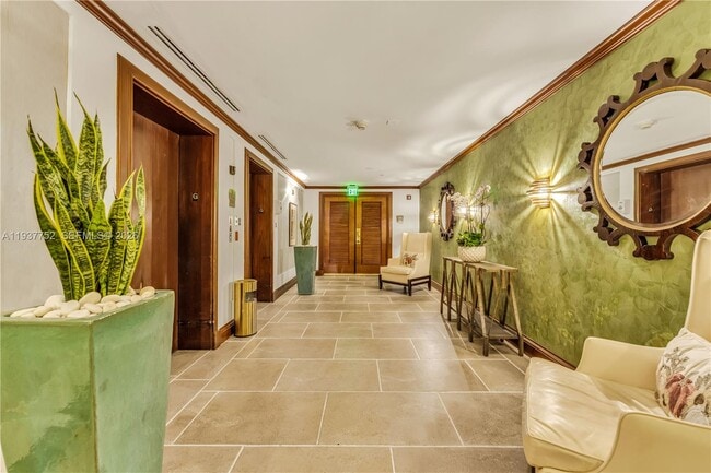 Photo - 2951 S Bayshore Dr Unit 717