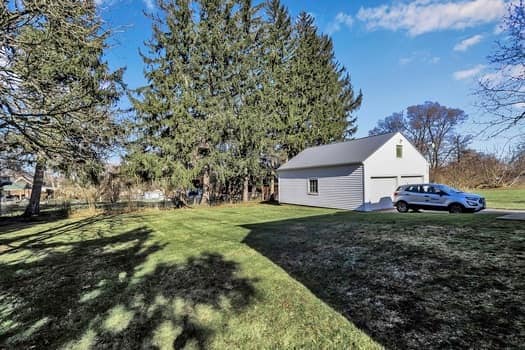 Photo - 220 Pleasant View Dr