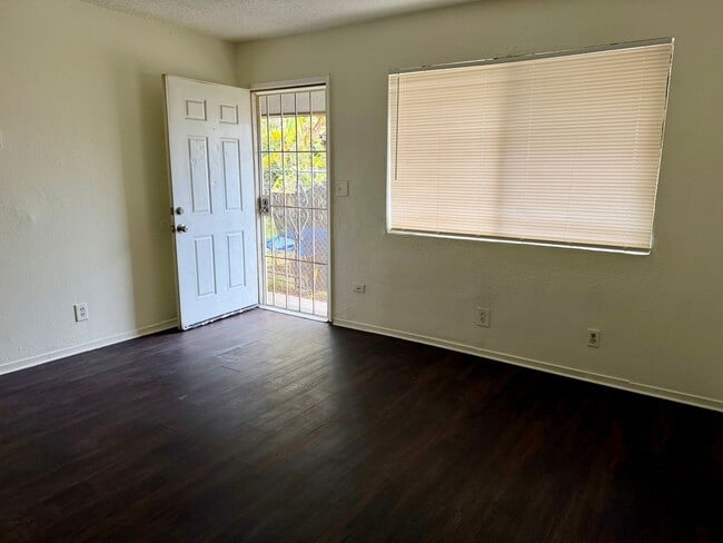 Photo - 489 S Backer Ave Unit 1