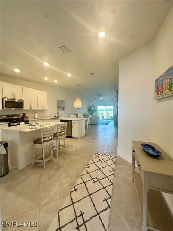 Building Photo - 15265 Grn Acrs Ave Unit 228 Rental