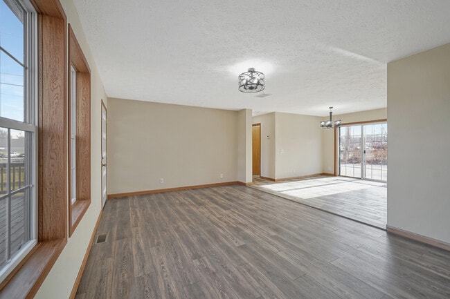 Photo - 2617 Orchard St