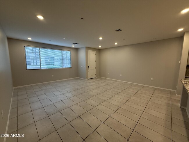 Photo - 2661 S Sulley Dr