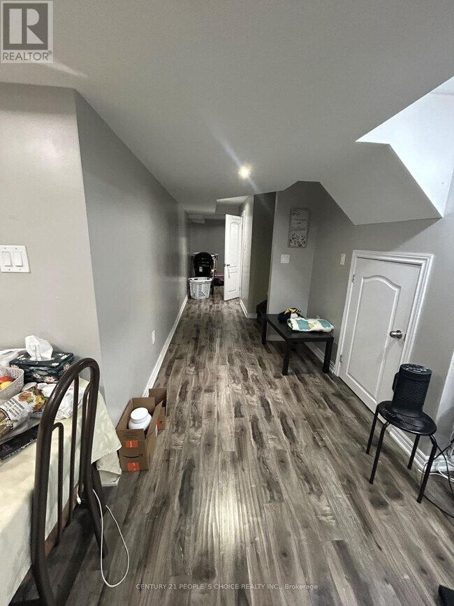 Photo - 24 Haverstock Cres