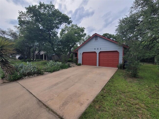 Photo - 501 Mountain Laurel Dr