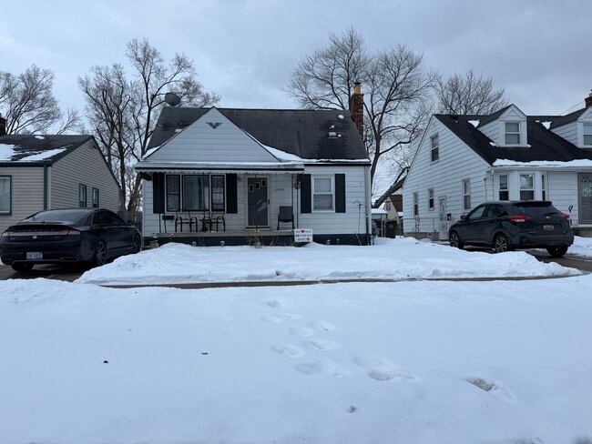 Building Photo - 12986 Pullman