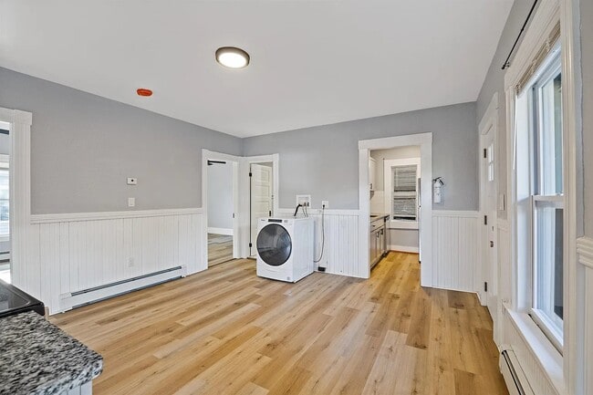 496 Bartlett St Unit 2