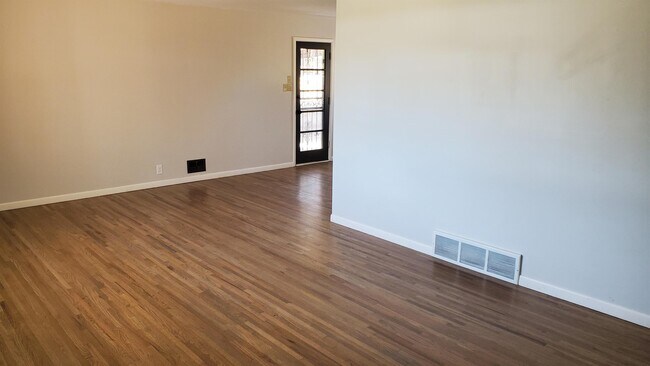 Photo - 5361 E Jewell Ave