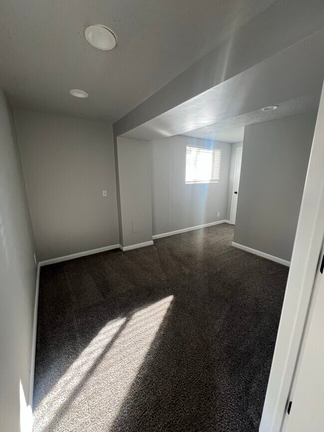 Photo - Renovated Two-Bedroom Apartment! Unidad 7