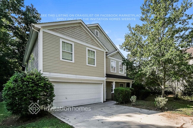 2204 Golden Larch Ln