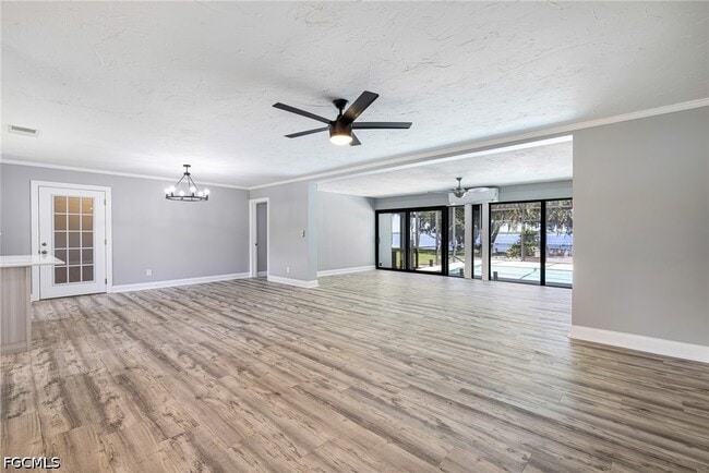 Photo - 3933 E River Dr