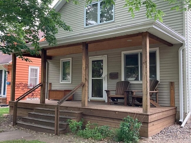 Photo - Great Southwest Minneapolis 3br/2ba Home - Avail June 1 for long term lease
