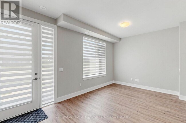 Photo - 72 Windward Dr