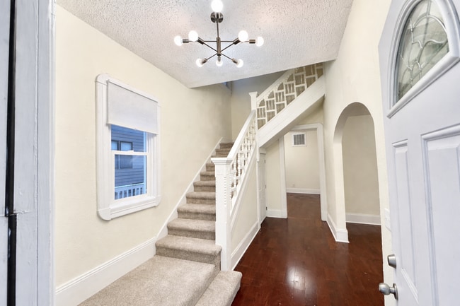 Photo - 2508 Carrollton Ave