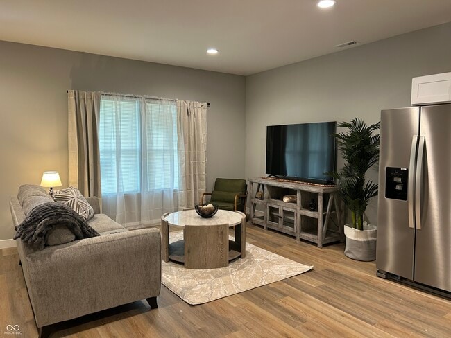 Photo - 2805 N Talbott St Unit B