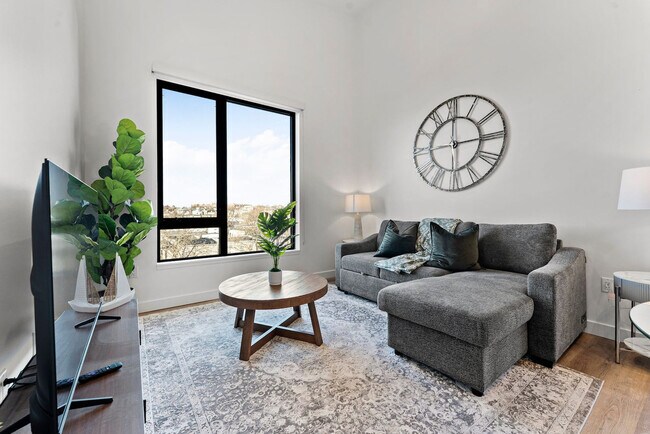 Photo - 282 Bremen St Unit ID1240295P