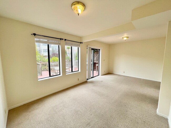 Photo - Charming Garden Apartment w/Deck, Prime Inner Richmond Location PROGRESSIVE Unit 743 11th Avenue - Garden