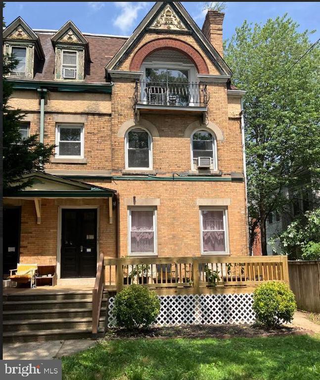Building Photo - 1127 S 48th St Rental