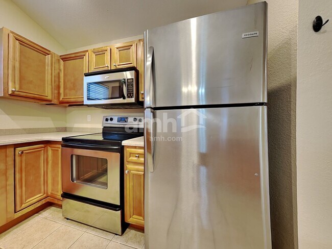 Photo - 10429 Kentwell Rd