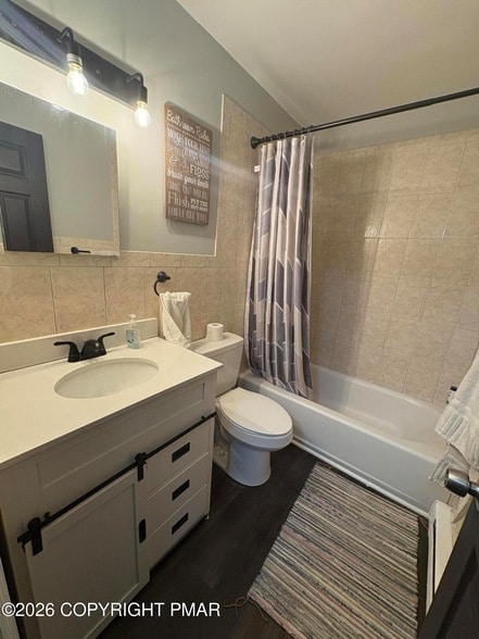 Photo - 3311 Woodland Dr