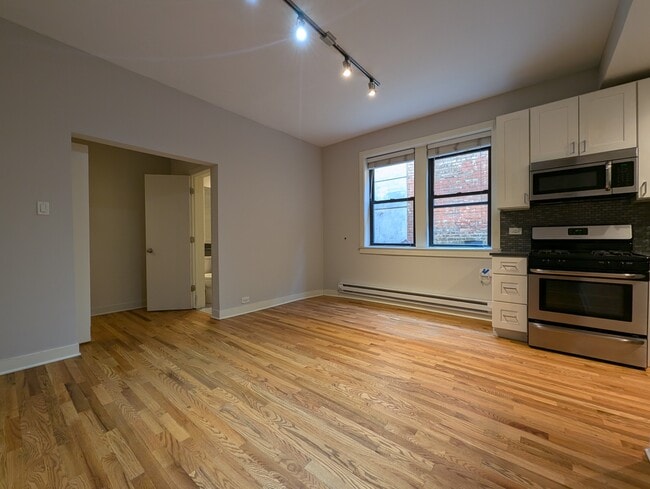 Photo - 2424 N Kedzie Blvd Unit 2420-303