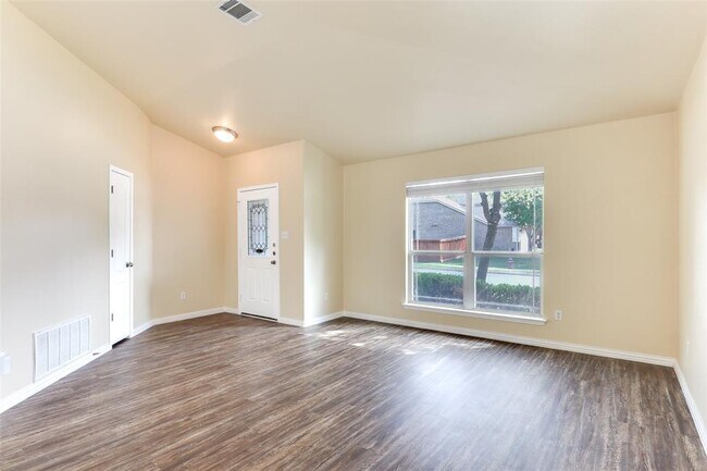 Photo - 2600 Grand Mission Way