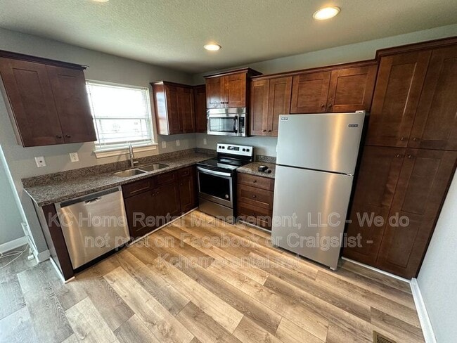 Photo - 10540 Kane Dr