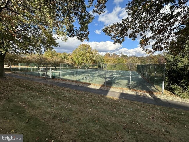 Photo - 30 Chicopee Dr