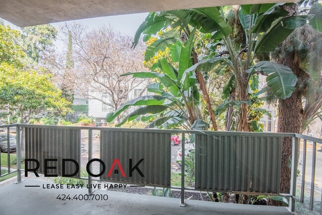 Photo - 319 S Clark Dr Unidad 307