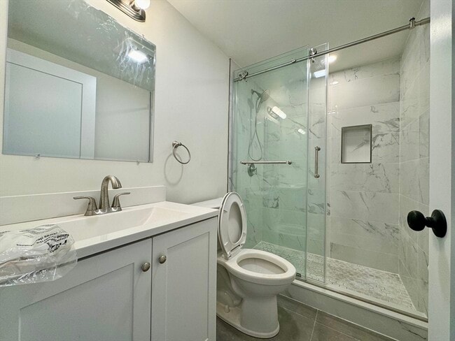 Photo - 296 Washington St Unit A