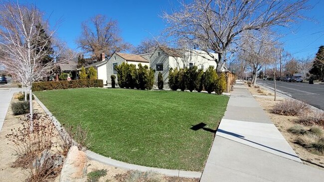 Photo - Spacious & Charming 2-Bed/2-Bath Home – Walk to UNR!
