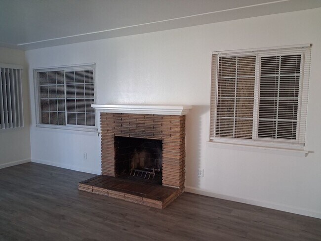 Photo - 3336-3342 E Clinton Ave Unit 3336