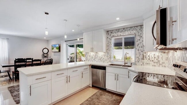 Photo - 2941 Angler Dr