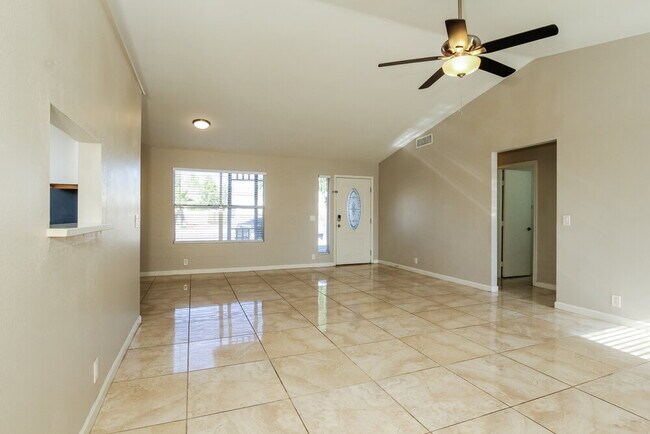 Photo - 8023 W Krall St