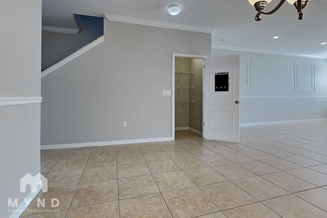Photo - 20321 Starfinder Way