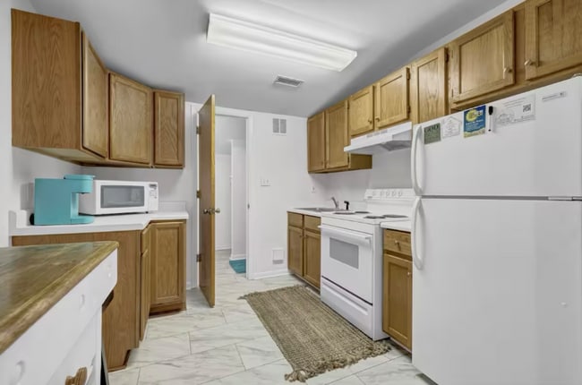 Photo - 604 N New River Dr Unit A