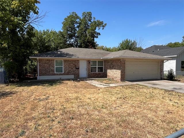 1843 Greendale Dr