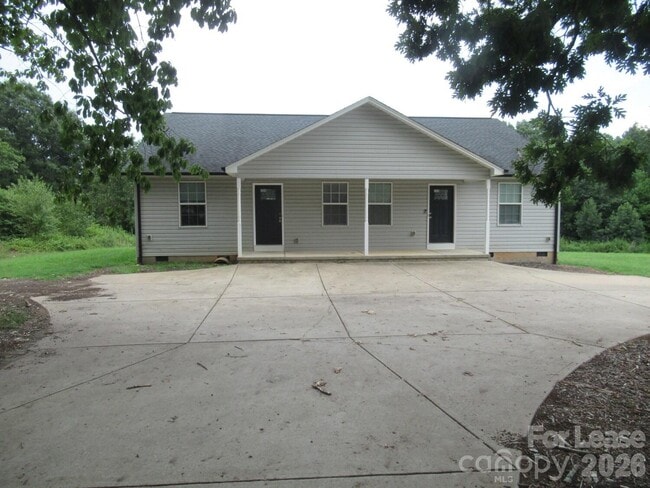 Photo - 4584 Maiden Hwy