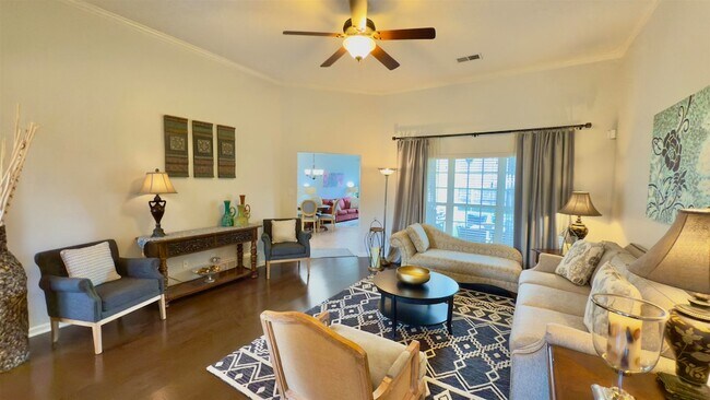 11215 Carston Cove